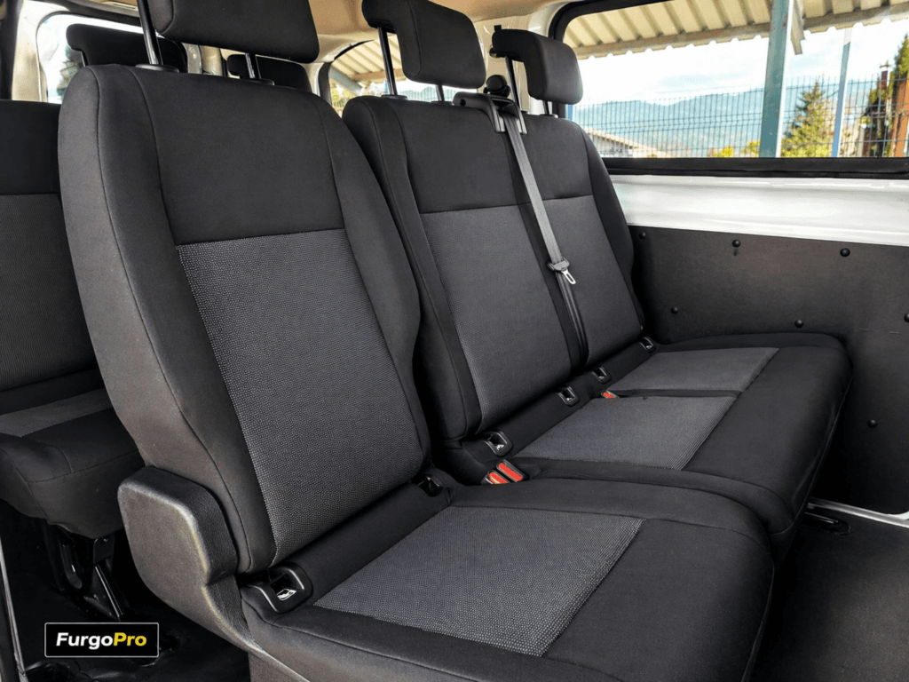 asientos traseros de furgoneta comercial citroën jumpy mixta 8 plazas en perfecto estado interior listo para trabajar FurgoPro