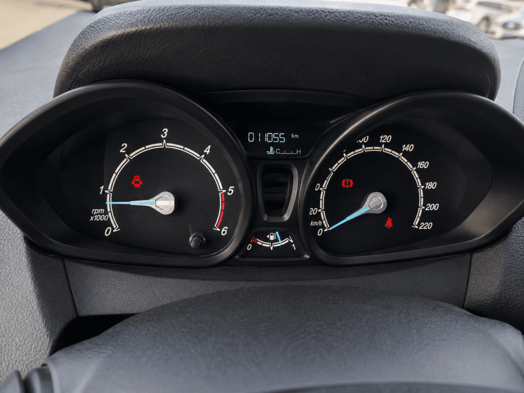 cuadro instrumentos ford transit courier en venta
