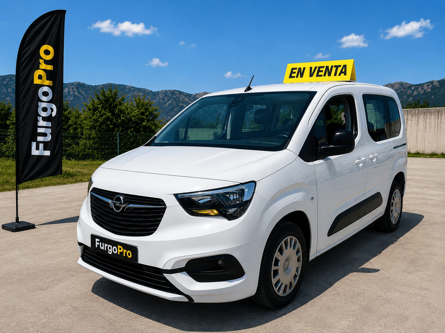 Opel Combo 2021 frontal blanco