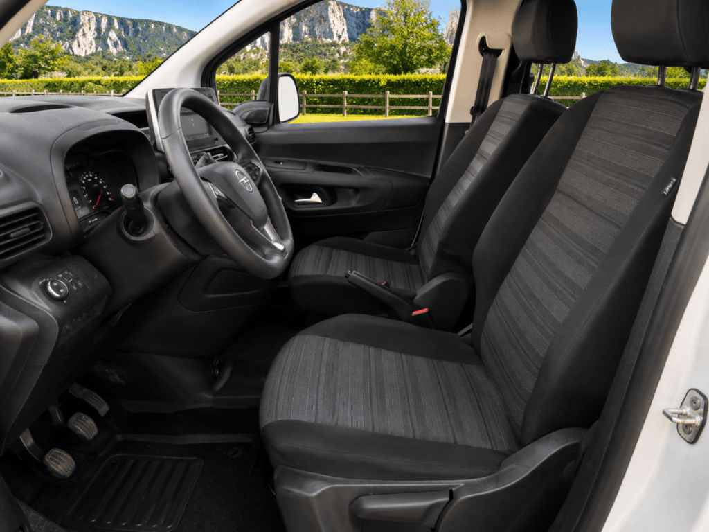 Opel Combo Cargo 1.5 TD 102CV L1 2022 segunda mano vista frontal