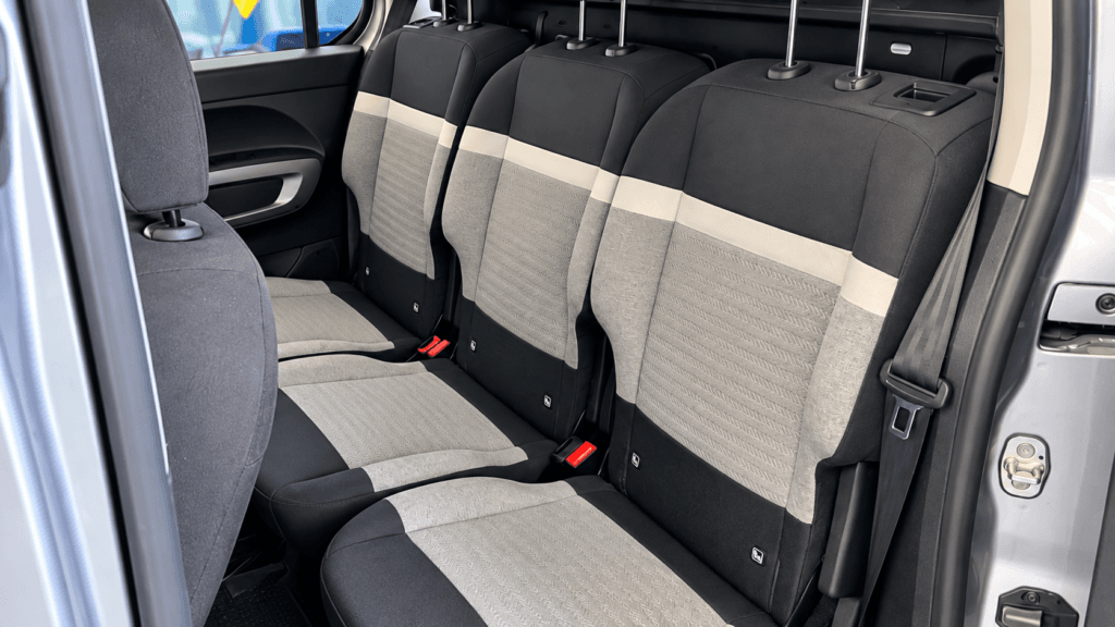 Interior Citroën Berlingo Combi Talla M Plus 2024