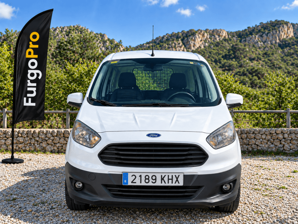 Ford Transit Courier Kombi 1.5 TDCi 75 CV frontal